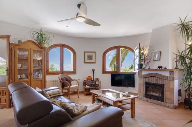 3 slaapkamer Villa te koop in Calpe / Calp - € 695.000 (Ref: 9990211)