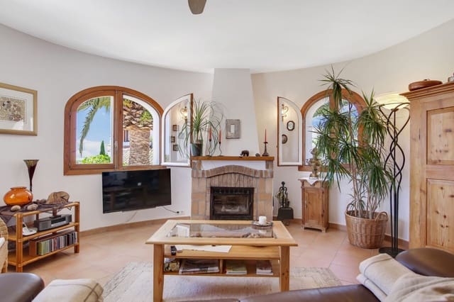 3 slaapkamer Villa te koop in Calpe / Calp - € 695.000 (Ref: 9990211)