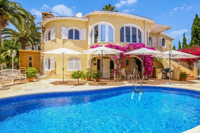 3 slaapkamer Villa te koop in Calpe / Calp - € 695.000 (Ref: 9990211)