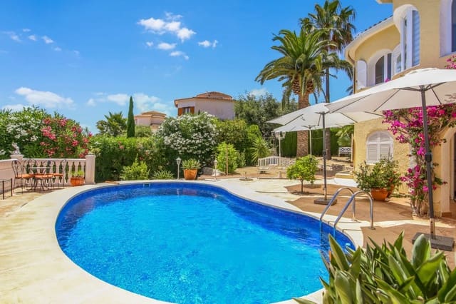 3 slaapkamer Villa te koop in Calpe / Calp - € 695.000 (Ref: 9990211)