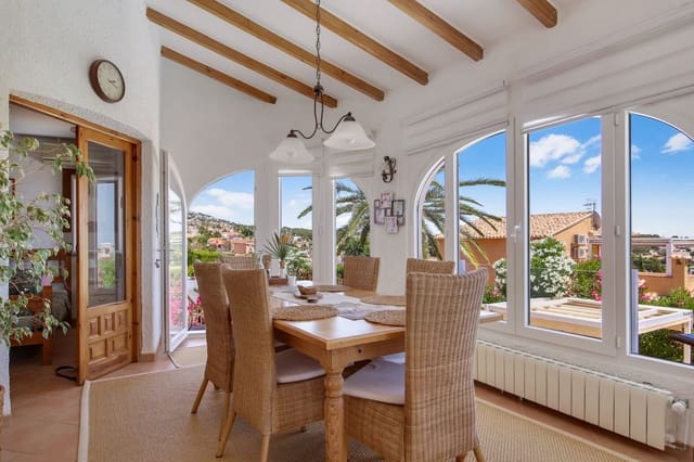 3 slaapkamer Villa te koop in Calpe / Calp - € 695.000 (Ref: 9990211)