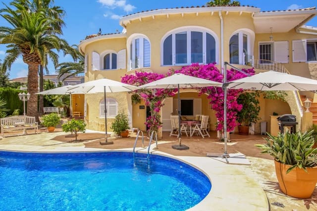 3 slaapkamer Villa te koop in Calpe / Calp - € 695.000 (Ref: 9990211)