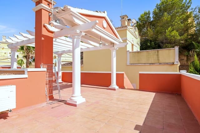 2 slaapkamer Halfvrijstaande villa te koop in Calpe / Calp met zwembad garage - € 285.000 (Ref: 9990212)