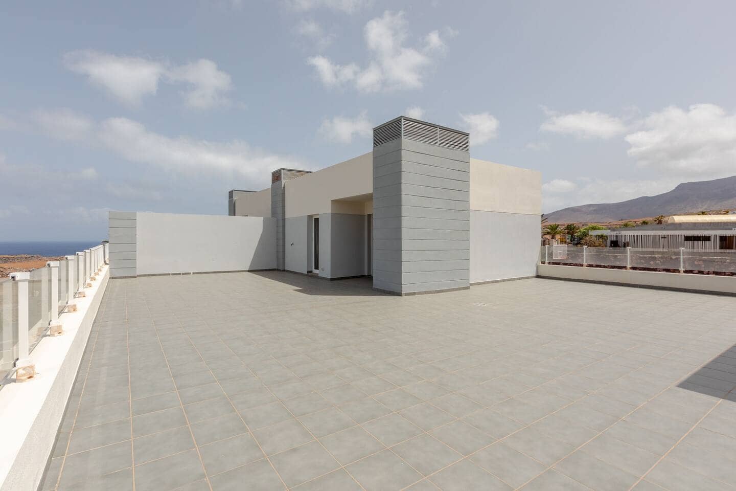 3 bedroom Terraced Villa for sale in Agaete with pool - € 480,000 (Ref: 10006114)