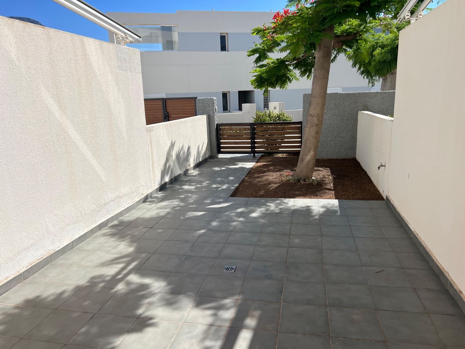 3 sovrum Radhus till salu i Agaete med pool - 480 000 € (Ref: 10006114)
