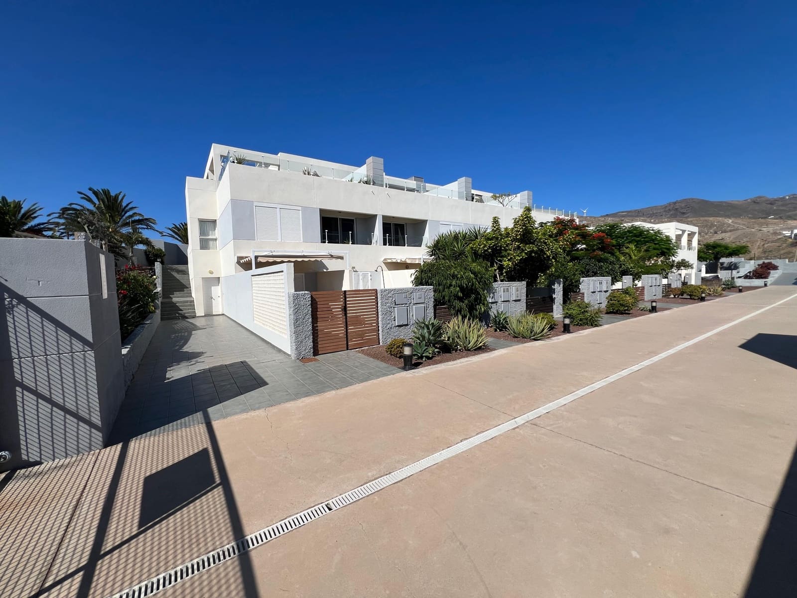 3 sovrum Radhus till salu i Agaete med pool - 480 000 € (Ref: 10006114)