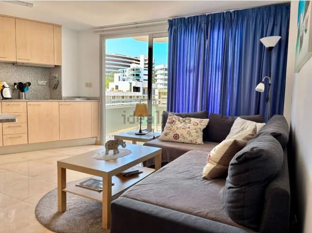 2 slaapkamer Appartement te koop in San Bartolomé de Tirajana met zwembad garage - € 330.000 (Ref: 10023265)