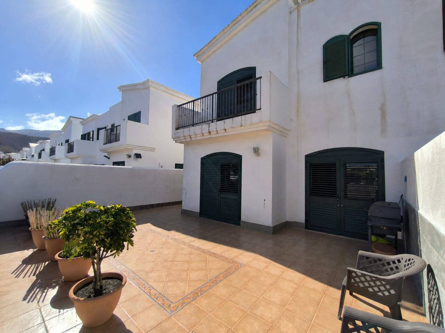 3 quarto Moradia Geminada para venda em Agaete com garagem - 370 000 € (Ref: 9840815)