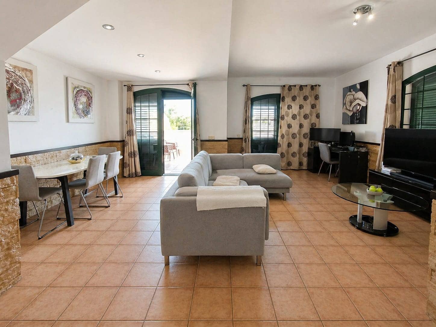 3 quarto Moradia Geminada para venda em Agaete com garagem - 370 000 € (Ref: 9840815)