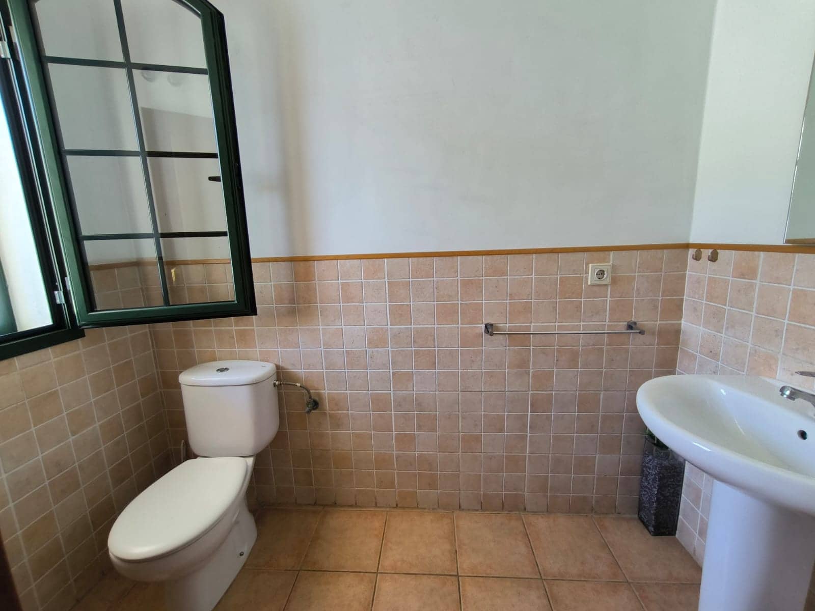 3 quarto Moradia Geminada para venda em Agaete com garagem - 370 000 € (Ref: 9840815)