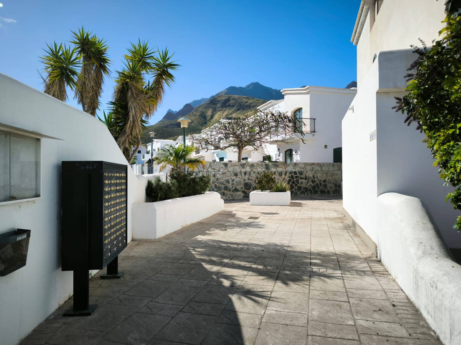 3 quarto Moradia Geminada para venda em Agaete com garagem - 370 000 € (Ref: 9840815)