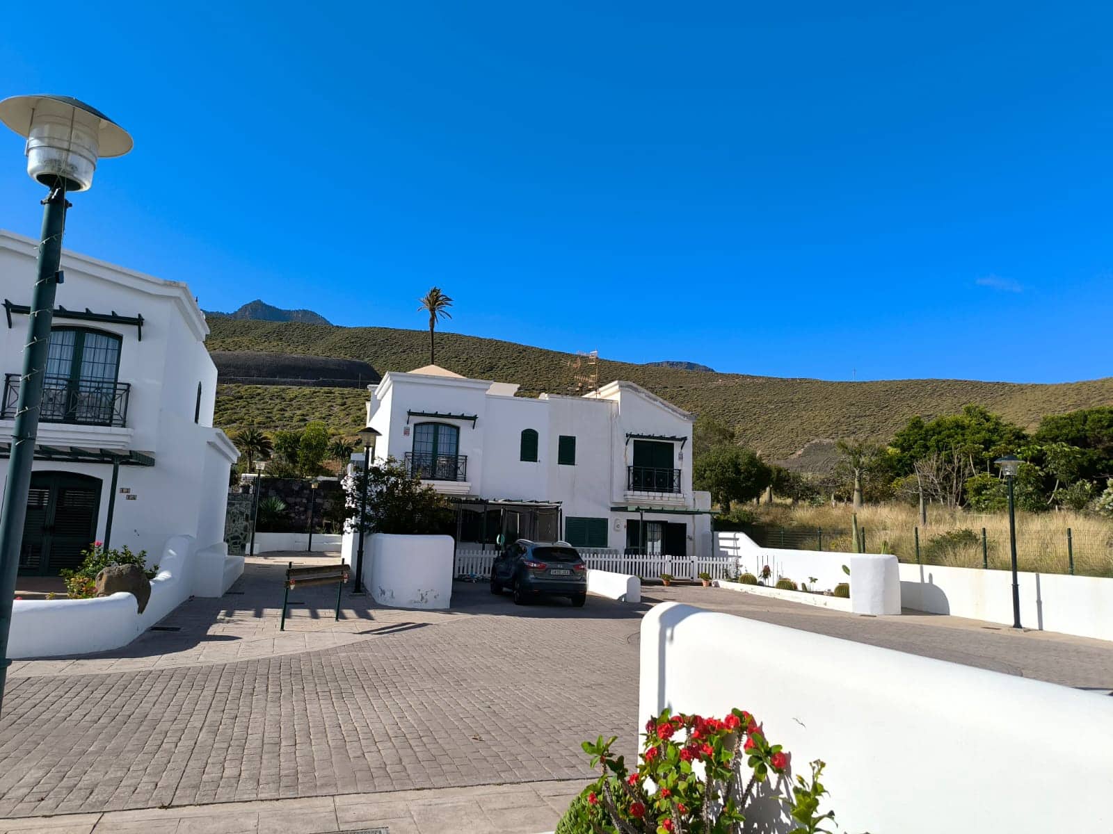 3 quarto Moradia Geminada para venda em Agaete com garagem - 370 000 € (Ref: 9840815)
