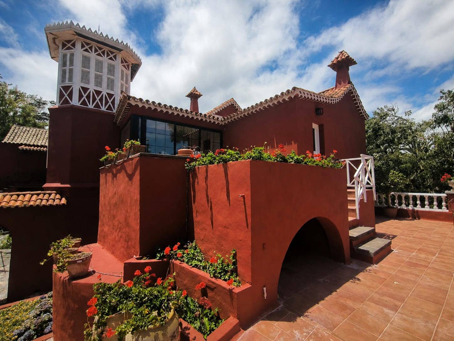 Chalet de 3 habitaciones en Las Palmas de Gran Canaria en alquiler - 3.000 € (Ref: 9840854)