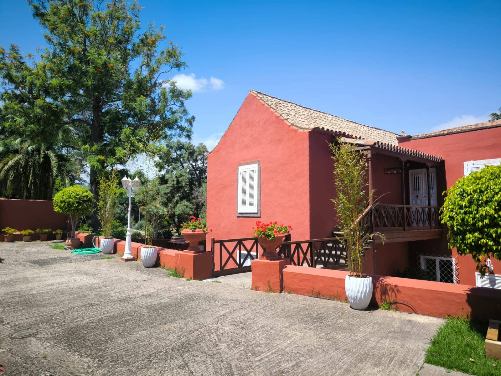 Chalet de 3 habitaciones en Las Palmas de Gran Canaria en alquiler - 3.000 € (Ref: 9840854)