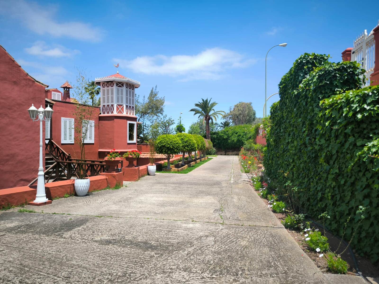 Chalet de 3 habitaciones en Las Palmas de Gran Canaria en alquiler - 3.000 € (Ref: 9840854)
