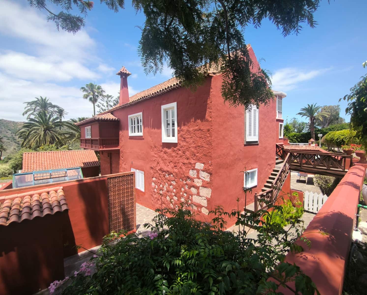 Chalet de 3 habitaciones en Las Palmas de Gran Canaria en alquiler - 3.000 € (Ref: 9840854)
