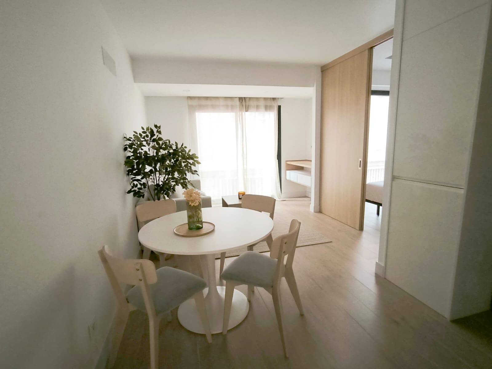1 slaapkamer Flat te huur in Las Palmas de Gran Canaria - € 1.100 (Ref: 9996347)