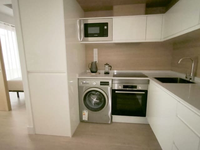 1 soverom Leilighet til leie i Las Palmas de Gran Canaria - € 1 100 (Ref: 9996347)