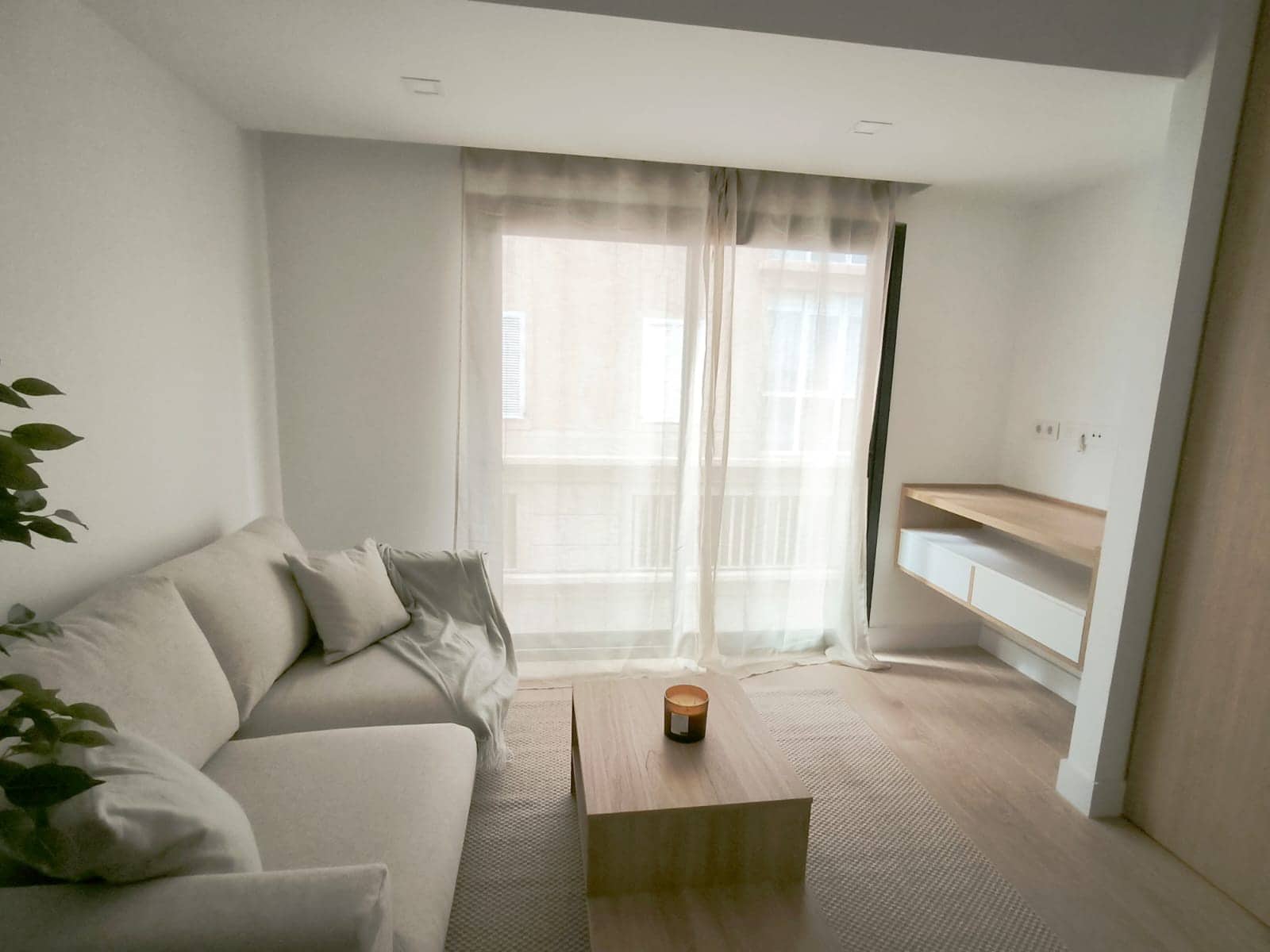 1 slaapkamer Flat te huur in Las Palmas de Gran Canaria - € 1.100 (Ref: 9996347)