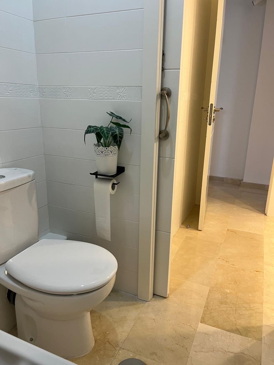 2 bedroom Apartment for holiday rental in Oliva with pool garage - € 1,050 (Ref: 9793386)