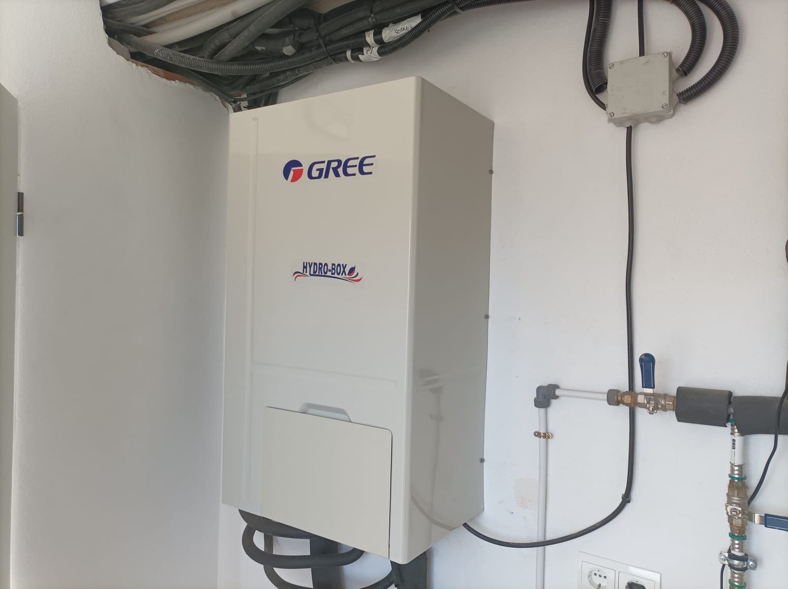 5 sovrum Radhus till salu i Ador med garage - 339 500 € (Ref: 9793396)