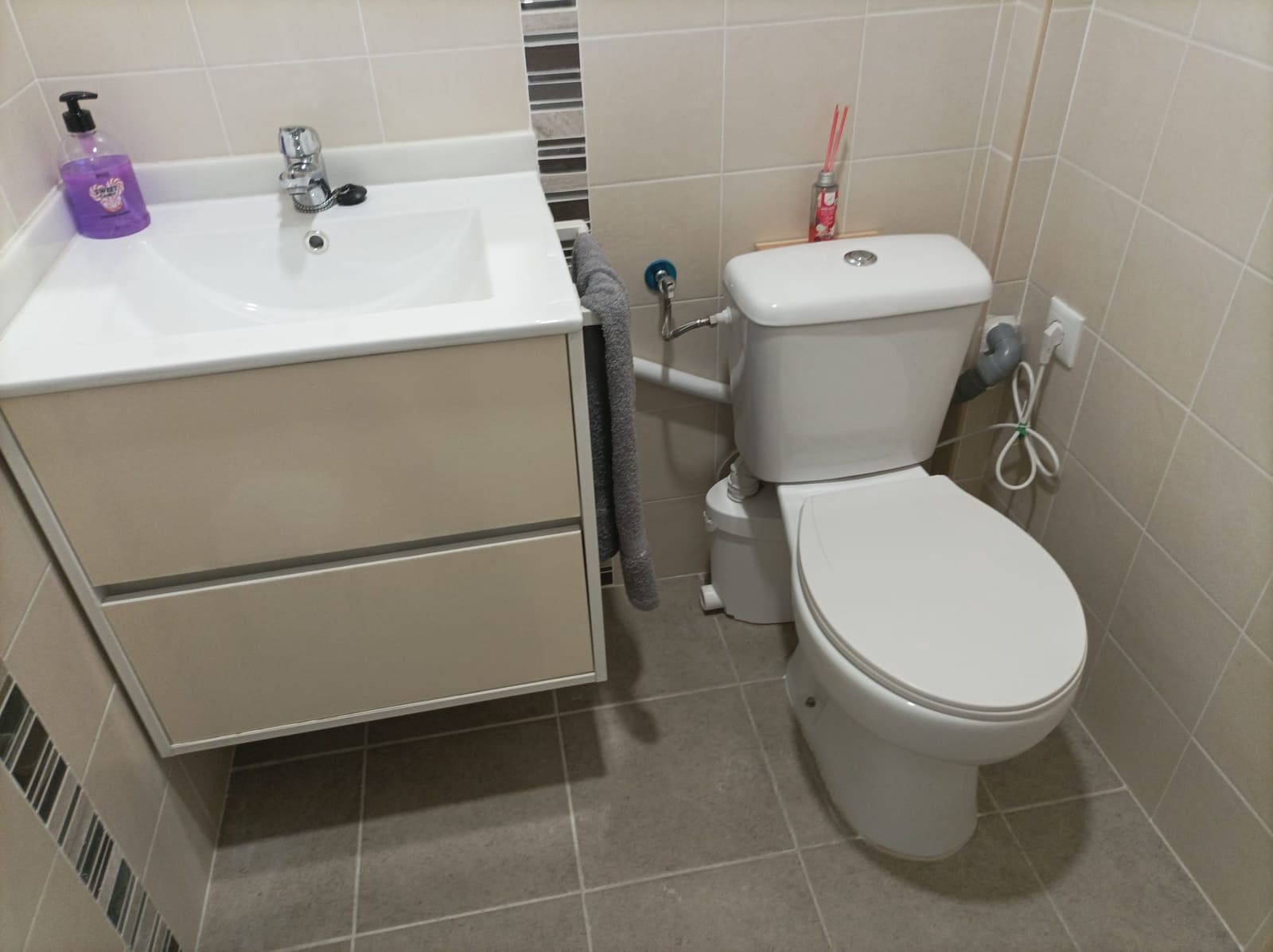 5 sovrum Radhus till salu i Ador med garage - 339 500 € (Ref: 9793396)