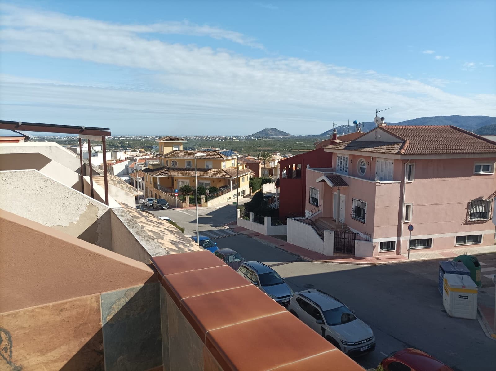 5 sovrum Radhus till salu i Ador med garage - 339 500 € (Ref: 9793396)