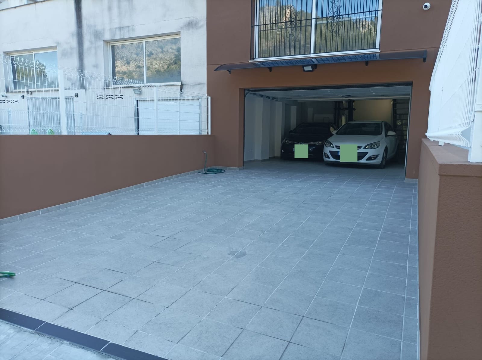 5 sovrum Radhus till salu i Ador med garage - 339 500 € (Ref: 9793396)