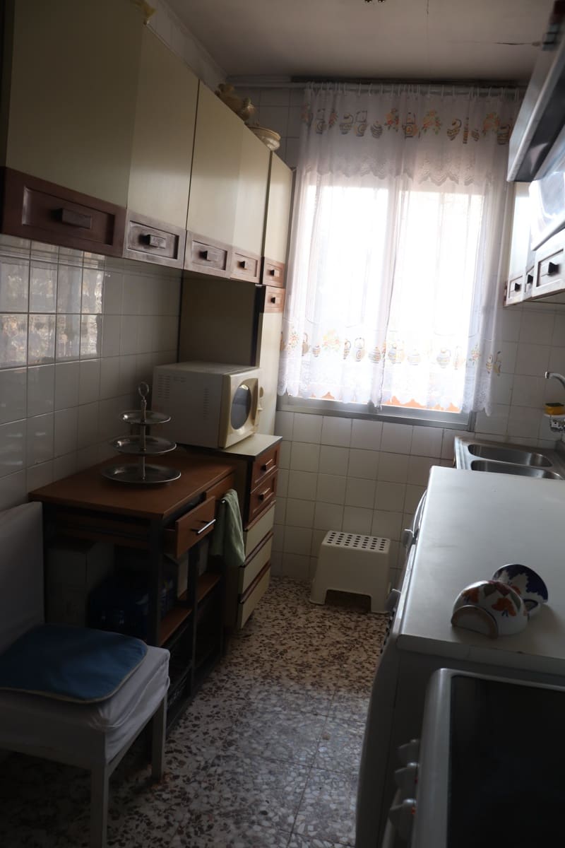 4 soveværelse Lejlighed til salg i Madrid by med garage - € 927.900 (Ref: 9832706)