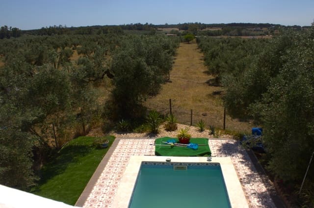 Pensión/Hostal de 4 habitaciones en Almonte en venta con piscina garaje - 398.000 € (Ref: 9829585)