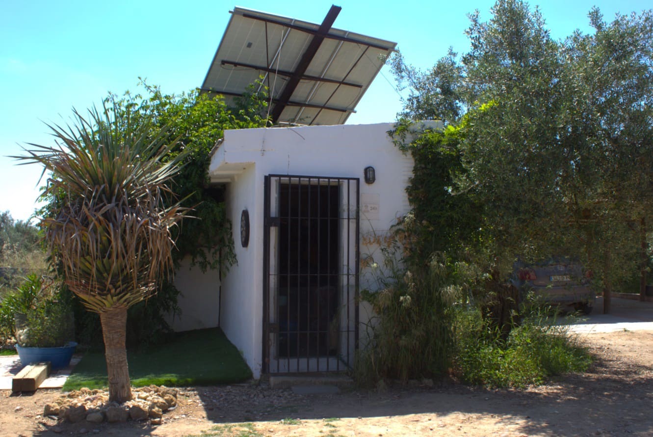 Pensión/Hostal de 4 habitaciones en Almonte en venta con piscina garaje - 398.000 € (Ref: 9829585)