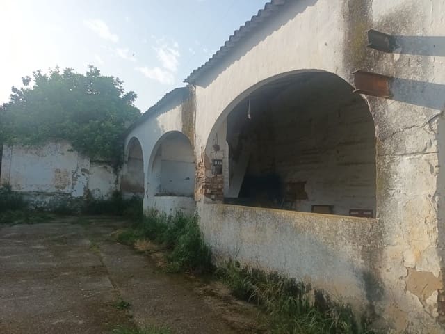 Ruïne te koop in Almonte - € 2.000.000 (Ref: 9840677)