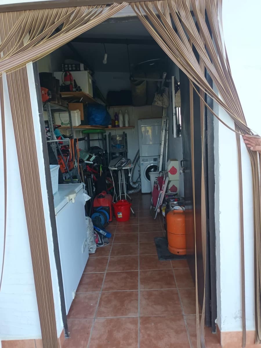 2 bedroom Finca/Country House for sale in Almonte with garage - € 105,000 (Ref: 9850026)