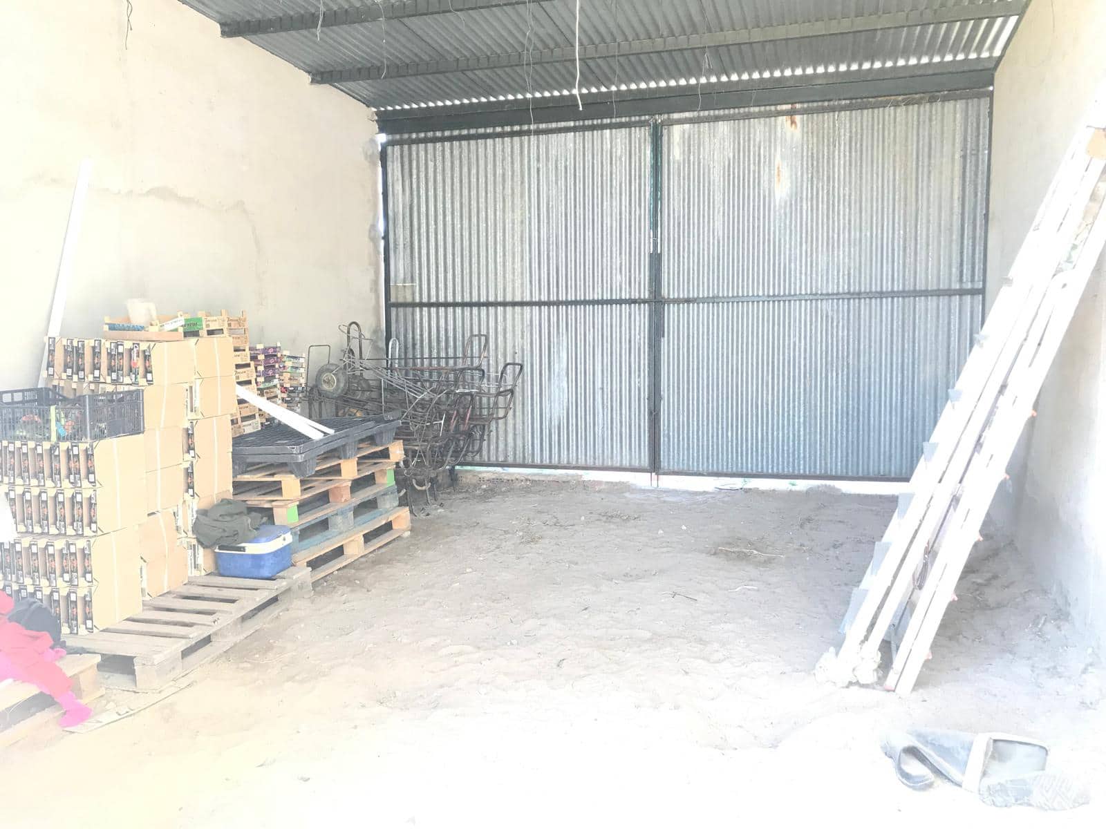 Commercieel te koop in Almonte met garage - € 100.000 (Ref: 9916341)