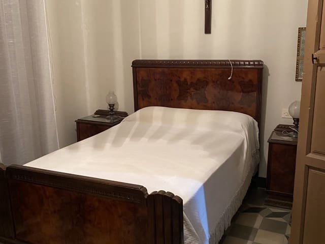 7 soverom Hus til salgs i Ayora - € 185 000 (Ref: 9793575)