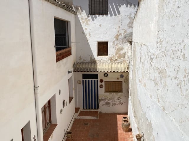 7 soverom Hus til salgs i Ayora - € 185 000 (Ref: 9793575)