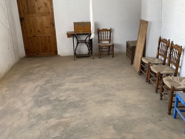 7 soverom Hus til salgs i Ayora - € 185 000 (Ref: 9793575)