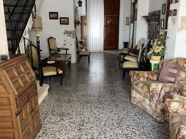 7 soverom Hus til salgs i Ayora - € 185 000 (Ref: 9793575)