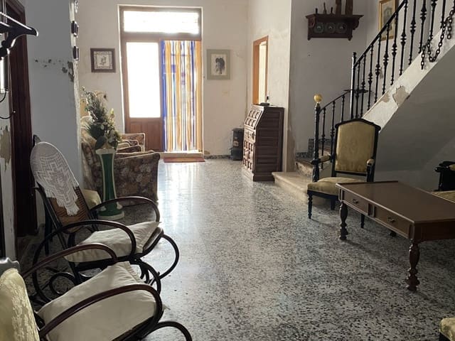 7 soverom Hus til salgs i Ayora - € 185 000 (Ref: 9793575)