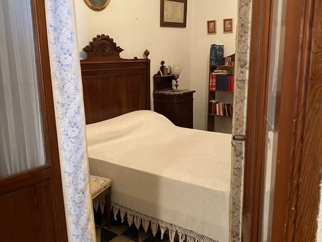 7 soverom Hus til salgs i Ayora - € 185 000 (Ref: 9793575)