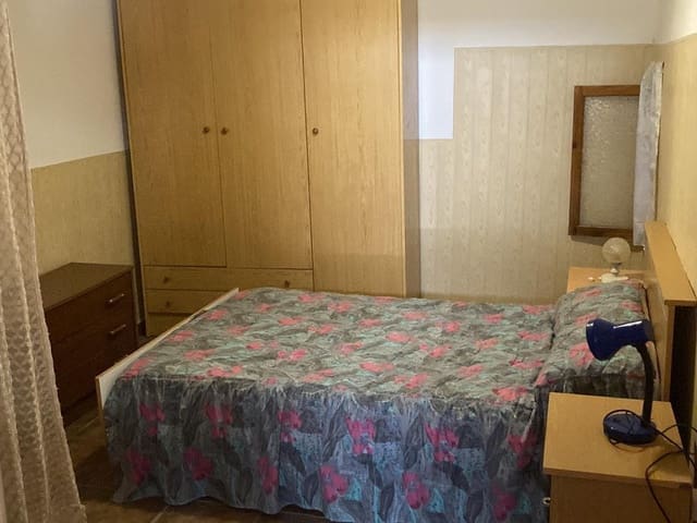 3 slaapkamer Huis te koop in Jarafuel - € 28.000 (Ref: 9793576)