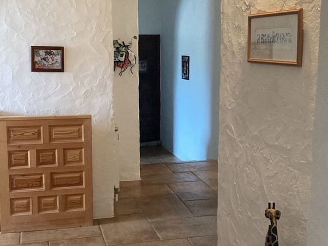 3 makuuhuone Maalaistalo myytävänä paikassa Jalance mukana uima-altaan 
autotalli - 160 000 € (Ref: 9793579)