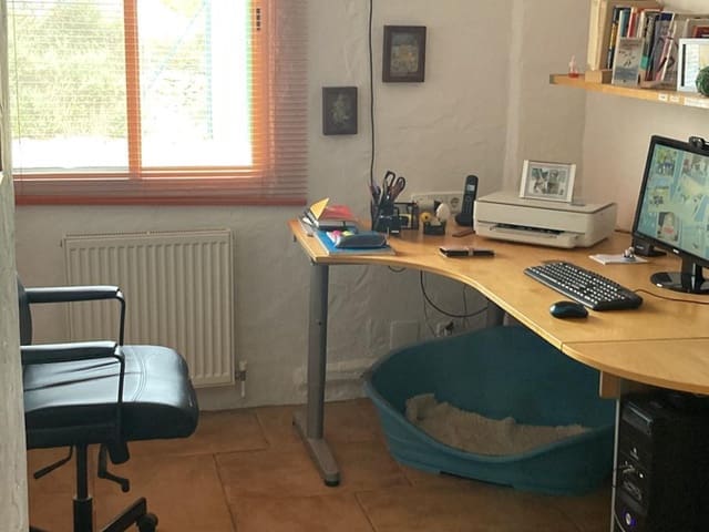 3 makuuhuone Maalaistalo myytävänä paikassa Jalance mukana uima-altaan 
autotalli - 160 000 € (Ref: 9793579)