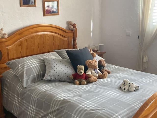 3 makuuhuone Maalaistalo myytävänä paikassa Jalance mukana uima-altaan 
autotalli - 160 000 € (Ref: 9793579)