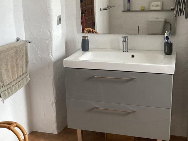 3 makuuhuone Maalaistalo myytävänä paikassa Jalance mukana uima-altaan 
autotalli - 160 000 € (Ref: 9793579)