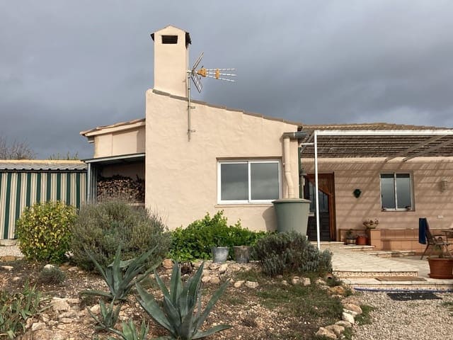 3 makuuhuone Maalaistalo myytävänä paikassa Jalance mukana uima-altaan 
autotalli - 160 000 € (Ref: 9793579)