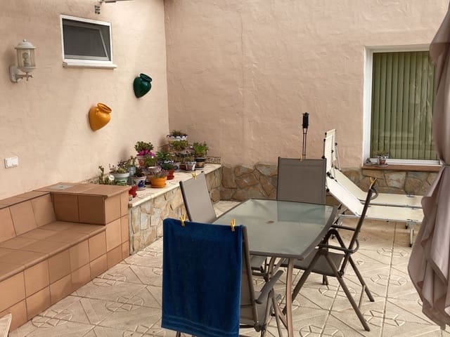 3 makuuhuone Maalaistalo myytävänä paikassa Jalance mukana uima-altaan 
autotalli - 160 000 € (Ref: 9793579)