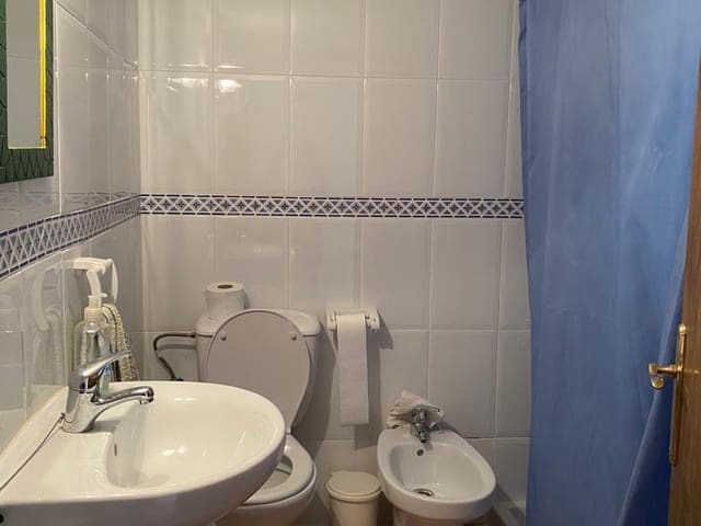 4 bedroom Finca/Country House for sale in Cofrentes with garage - € 114,000 (Ref: 9793580)