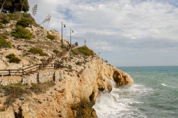 3 slaapkamer Rijtjeshuis te koop in Rincon de la Victoria met zwembad garage - € 485.000 (Ref: 9800327)