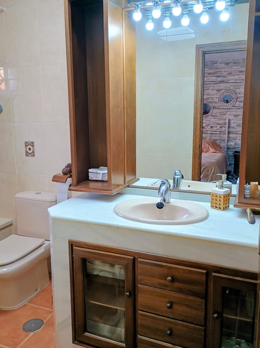 3 slaapkamer Rijtjeshuis te koop in Rincon de la Victoria met zwembad garage - € 485.000 (Ref: 9800327)